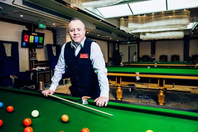 依旧保持在 依旧保持在