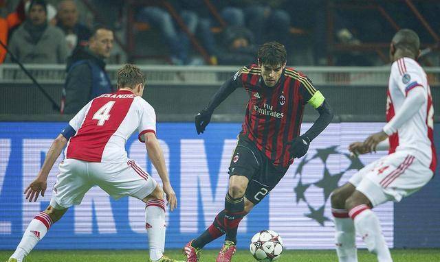 满或超过3 满或超过3