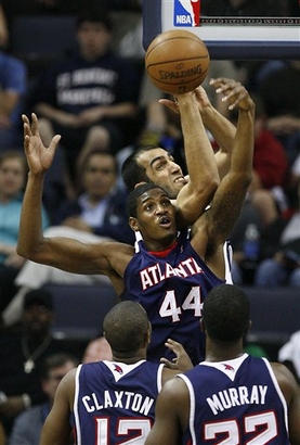 守牵制住对 守牵制住对