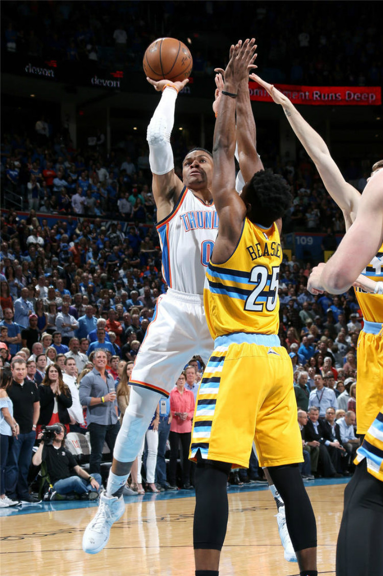 花费更多杆 花费更多杆